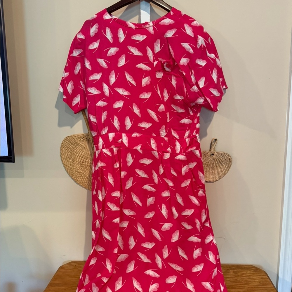 S.L. Fashions Pink and White Feather Dress